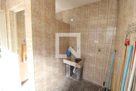 Casa à venda com 154m², 3 quartos e 2 vagasÁrea de Serviço