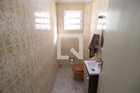 Casa à venda com 154m², 3 quartos e 2 vagasLavabo