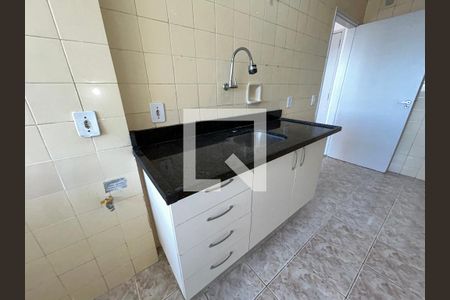 Apartamento à venda com 66m², 2 quartos e sem vagaCozinha