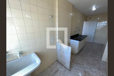 Apartamento à venda com 66m², 2 quartos e sem vagaÁrea de Serviço