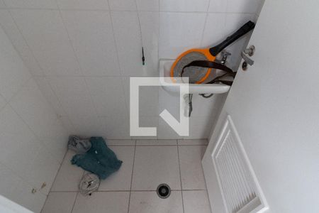 Apartamento à venda com 82m², 3 quartos e 1 vaga Apartamento à venda com 82m², 3 quartos e 1 vagaLavanderia