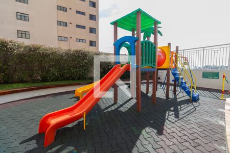 Apartamento à venda com 82m², 3 quartos e 1 vaga Apartamento à venda com 82m², 3 quartos e 1 vagaÁrea comum