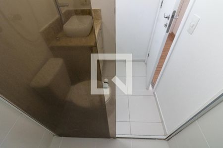 Apartamento à venda com 82m², 3 quartos e 1 vaga Apartamento à venda com 82m², 3 quartos e 1 vagaBanheiro Social