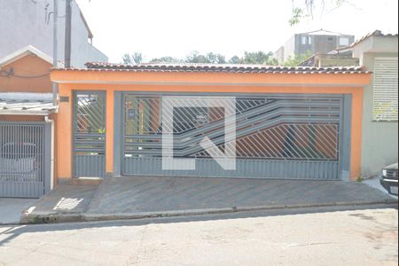 Casa à venda com 200m², 4 quartos e 3 vagasFachada