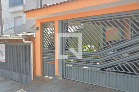 Casa à venda com 200m², 4 quartos e 3 vagasFachada