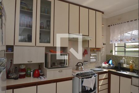 Casa à venda com 200m², 4 quartos e 3 vagasCozinha