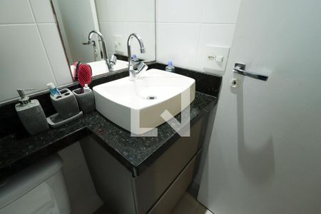 Apartamento à venda com 84m², 3 quartos e 2 vagasBanheiro da Suíte