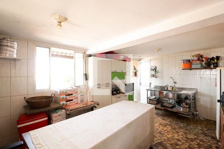 Casa à venda com 179m², 3 quartos e 2 vagasChurrasqueira