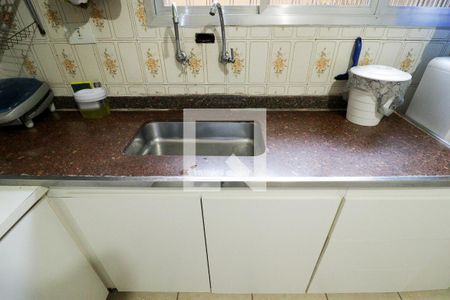 Casa à venda com 179m², 3 quartos e 2 vagasCozinha