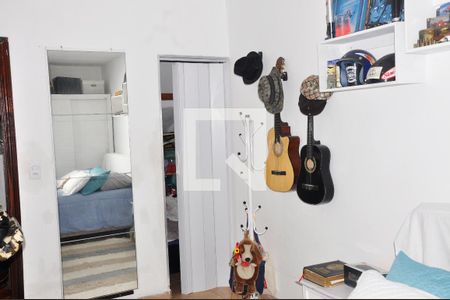 Casa à venda com 150m², 3 quartos e 4 vagas Casa à venda com 150m², 3 quartos e 4 vagasDetalhe - Quarto 01