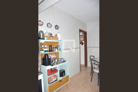 Casa à venda com 150m², 3 quartos e 4 vagas Casa à venda com 150m², 3 quartos e 4 vagasDetalhe - Cozinha