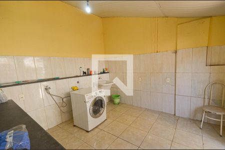 Casa à venda com 267m², 4 quartos e 4 vagas Casa à venda com 267m², 4 quartos e 4 vagasArea serviço