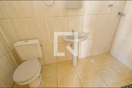 Casa à venda com 267m², 4 quartos e 4 vagas Casa à venda com 267m², 4 quartos e 4 vagasBanheiro serviço