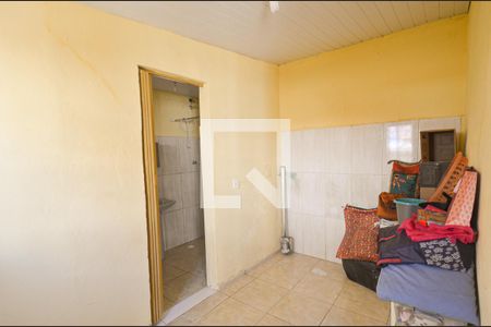 Casa à venda com 267m², 4 quartos e 4 vagas Casa à venda com 267m², 4 quartos e 4 vagasQuarto serviço