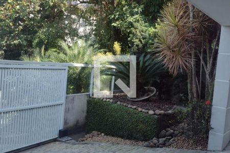 Casa à venda com 178m², 4 quartos e 2 vagas