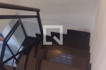 Casa à venda com 178m², 4 quartos e 2 vagas