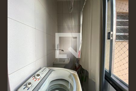 Apartamento à venda com 70m², 2 quartos e sem vaga Apartamento à venda com 70m², 2 quartos e sem vagaCozinha e Área de Serviço