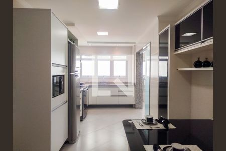 Apartamento à venda com 155m², 3 quartos e 2 vagas Apartamento à venda com 155m², 3 quartos e 2 vagasCozinha