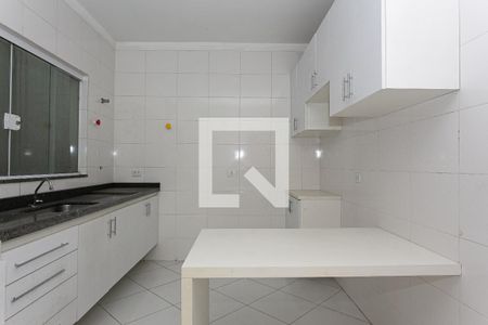 Casa à venda com 130m², 2 quartos e 2 vagasCozinha