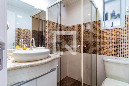 Apartamento à venda com 95m², 3 quartos e 2 vagas Apartamento à venda com 95m², 3 quartos e 2 vagasBanheiro social