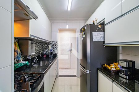 Apartamento à venda com 95m², 3 quartos e 2 vagas Apartamento à venda com 95m², 3 quartos e 2 vagasCozinha