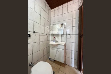 Casa à venda com 150m², 2 quartos e sem vaga Casa à venda com 150m², 2 quartos e sem vagaBanheiro da Suíte