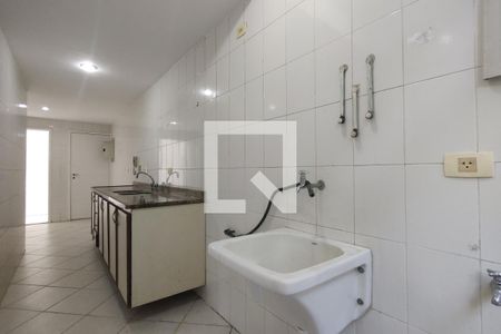 Apartamento para alugar com 104m², 3 quartos e 1 vagaCozinha e Área de Serviço