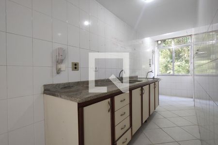 Apartamento para alugar com 104m², 3 quartos e 1 vagaCozinha 
