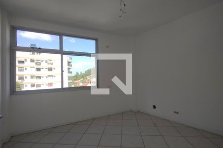 Apartamento para alugar com 104m², 3 quartos e 1 vagaQuarto 3
