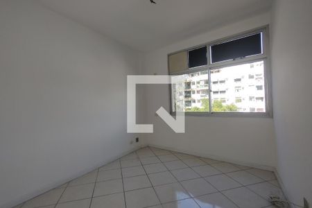 Apartamento para alugar com 104m², 3 quartos e 1 vagaQuarto 2