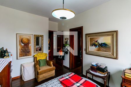 Apartamento à venda com 340m², 4 quartos e 3 vagas Apartamento à venda com 340m², 4 quartos e 3 vagasQuarto