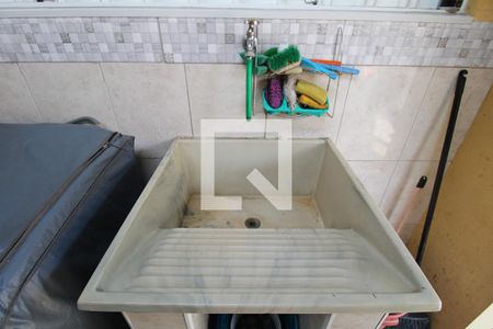 Casa à venda com 374m², 4 quartos e 1 vaga Casa à venda com 374m², 4 quartos e 1 vagaÁrea de serviço