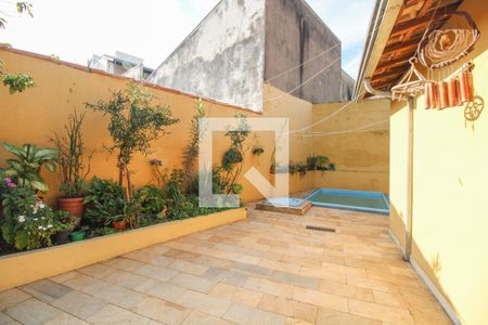 Casa à venda com 374m², 4 quartos e 1 vaga Casa à venda com 374m², 4 quartos e 1 vagaÁrea externa