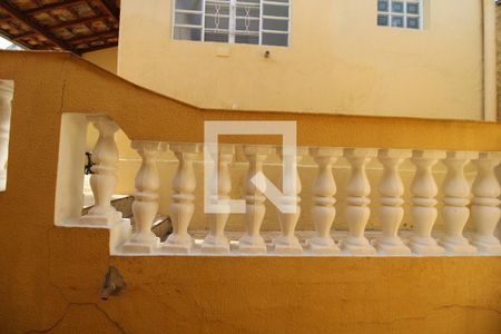 Casa à venda com 374m², 4 quartos e 1 vaga Casa à venda com 374m², 4 quartos e 1 vagaÁrea de serviço