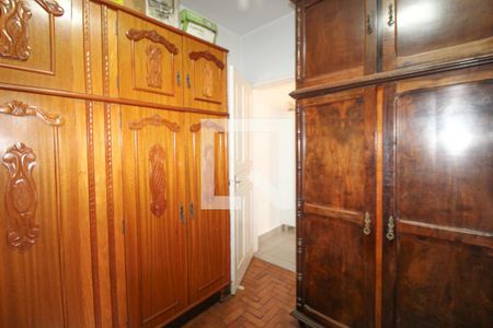 Casa à venda com 374m², 4 quartos e 1 vaga Casa à venda com 374m², 4 quartos e 1 vagaQuarto