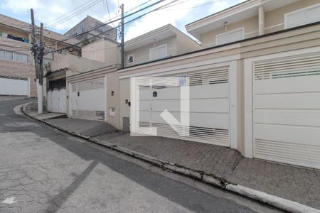 Casa à venda com 110m², 3 quartos e 2 vagasFachada