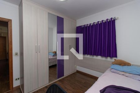 Casa à venda com 110m², 3 quartos e 2 vagasQuarto 3