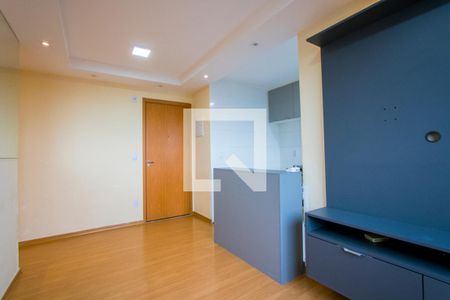 Sala de apartamento para alugar com 2 quartos, 43m² em Parque São Vicente, Mauá