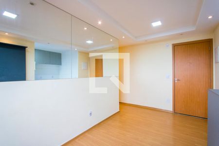 Sala de apartamento para alugar com 2 quartos, 43m² em Parque São Vicente, Mauá