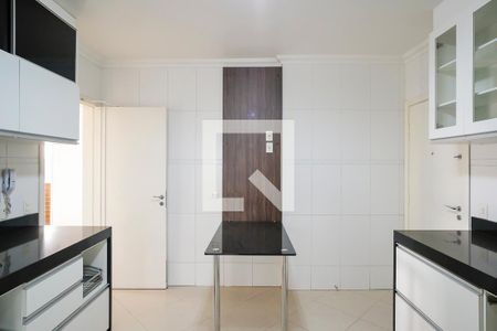 Apartamento à venda com 176m², 4 quartos e 3 vagasCozinha