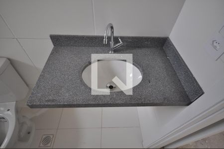 Apartamento à venda com 56m², 2 quartos e 2 vagasBanheiro do Quarto Suíte