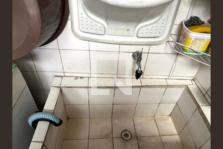 Casa à venda com 175m², 2 quartos e 2 vagas Casa à venda com 175m², 2 quartos e 2 vagasÁrea de Serviço