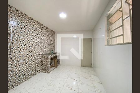 Apartamento à venda com 115m², 4 quartos e 2 vagasCozinha