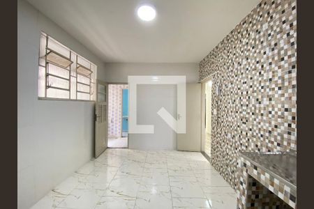 Apartamento à venda com 115m², 4 quartos e 2 vagasCozinha