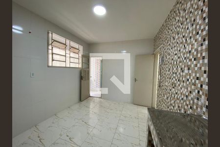 Apartamento à venda com 115m², 4 quartos e 2 vagasCozinha
