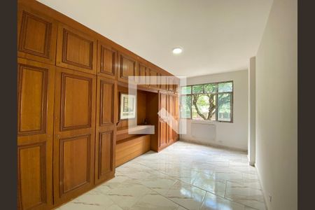 Apartamento à venda com 115m², 4 quartos e 2 vagasQuarto 3