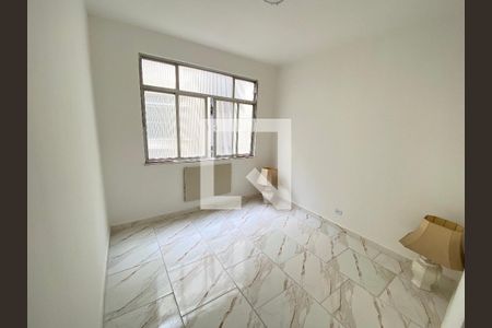 Apartamento à venda com 115m², 4 quartos e 2 vagasQuarto 2