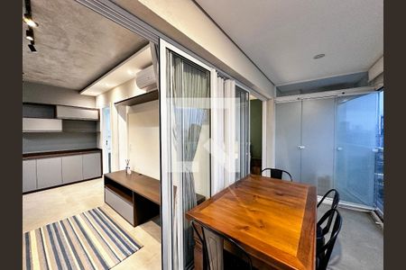 Apartamento para alugar com 55m², 1 quarto e 1 vagaSacada