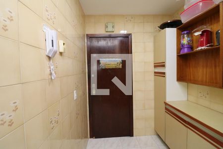 Apartamento à venda com 152m², 4 quartos e 2 vagasCozinha