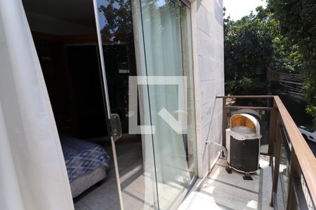 Apartamento à venda com 152m², 4 quartos e 2 vagasVaranda da Suíte 